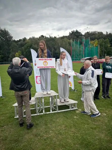 Brązowy medal Blanki Olearczyk w finale wojewódzkim w skoku w dal