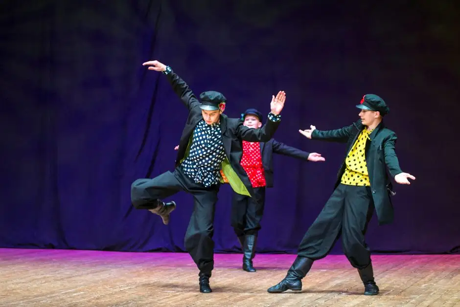 X Łęcka Biesada Folklorystyczna – Tyrawa Wołoska na scenie w Łękach Dukielskich