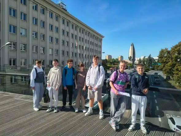 Klasa 7a z Rzeszowa świętowała Dzień Chłopaka w wyjątkowy sposób