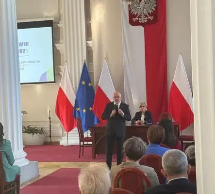 „SeniorLove” – nowy projekt dla seniorów z Gminy Bukowsko podpisany w Rzeszowie